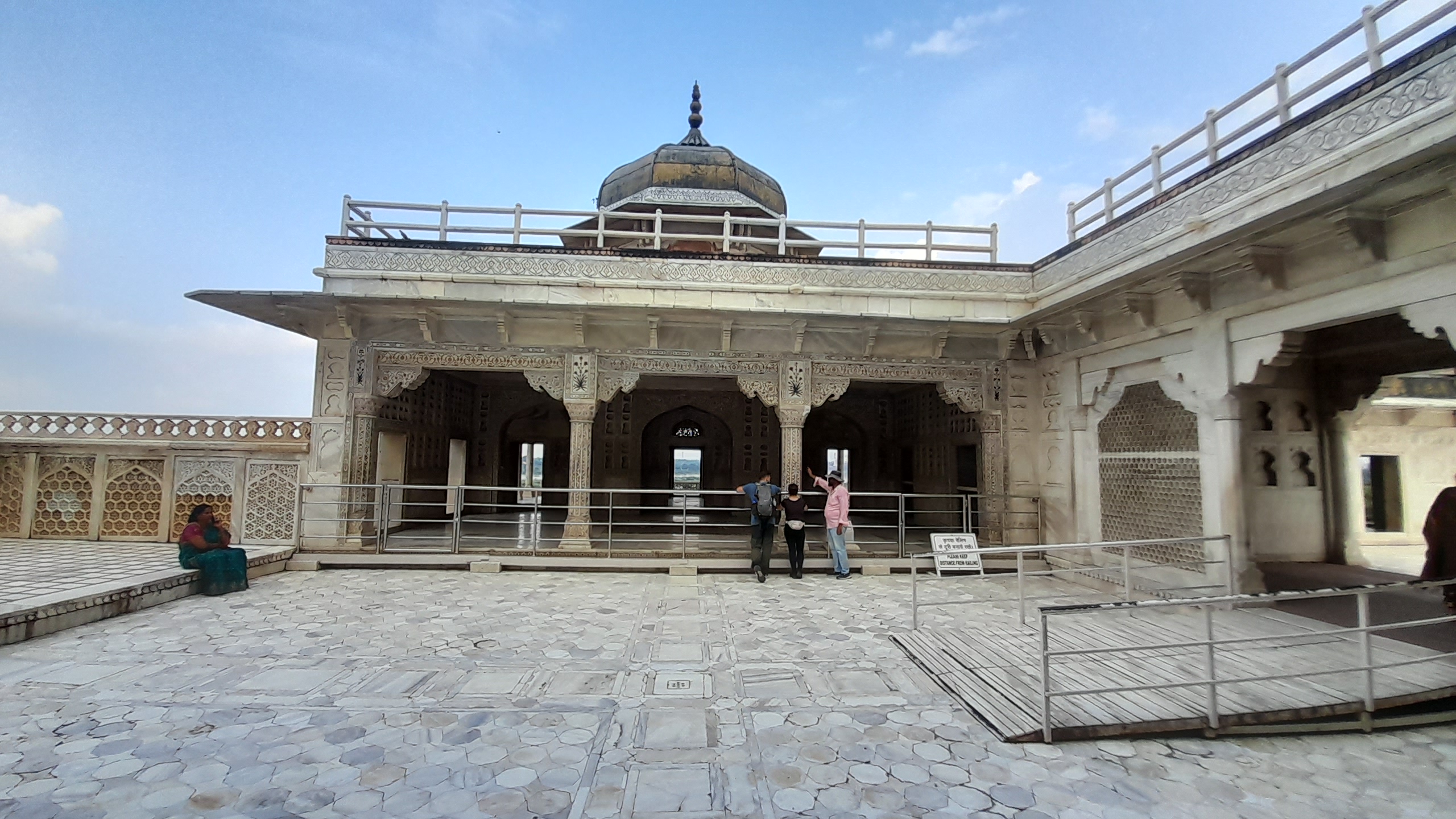 Muthamman Burz, Agra Fort