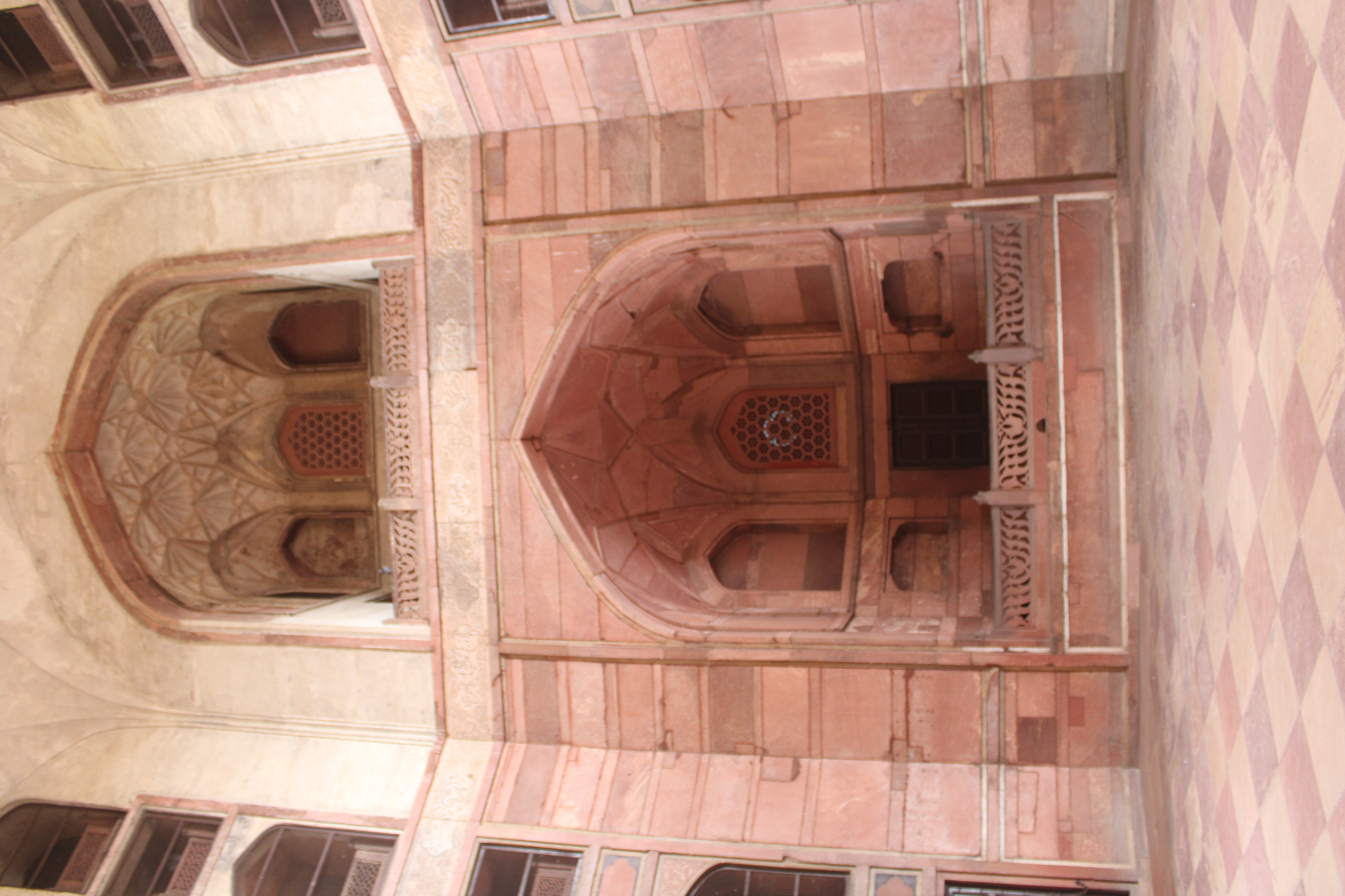 Jahangiri Darwaza, Akbar