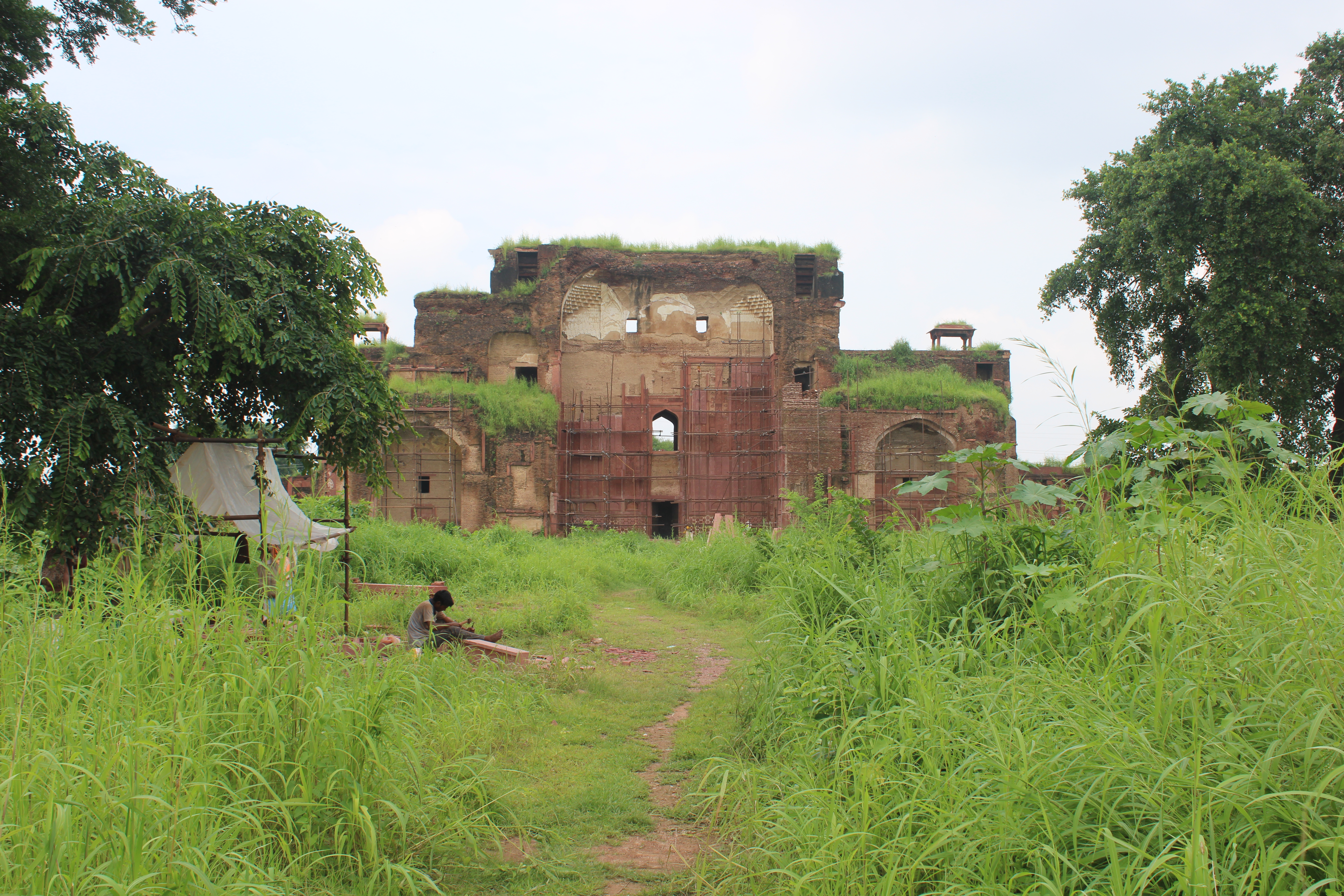 Northern Gate, Akbar