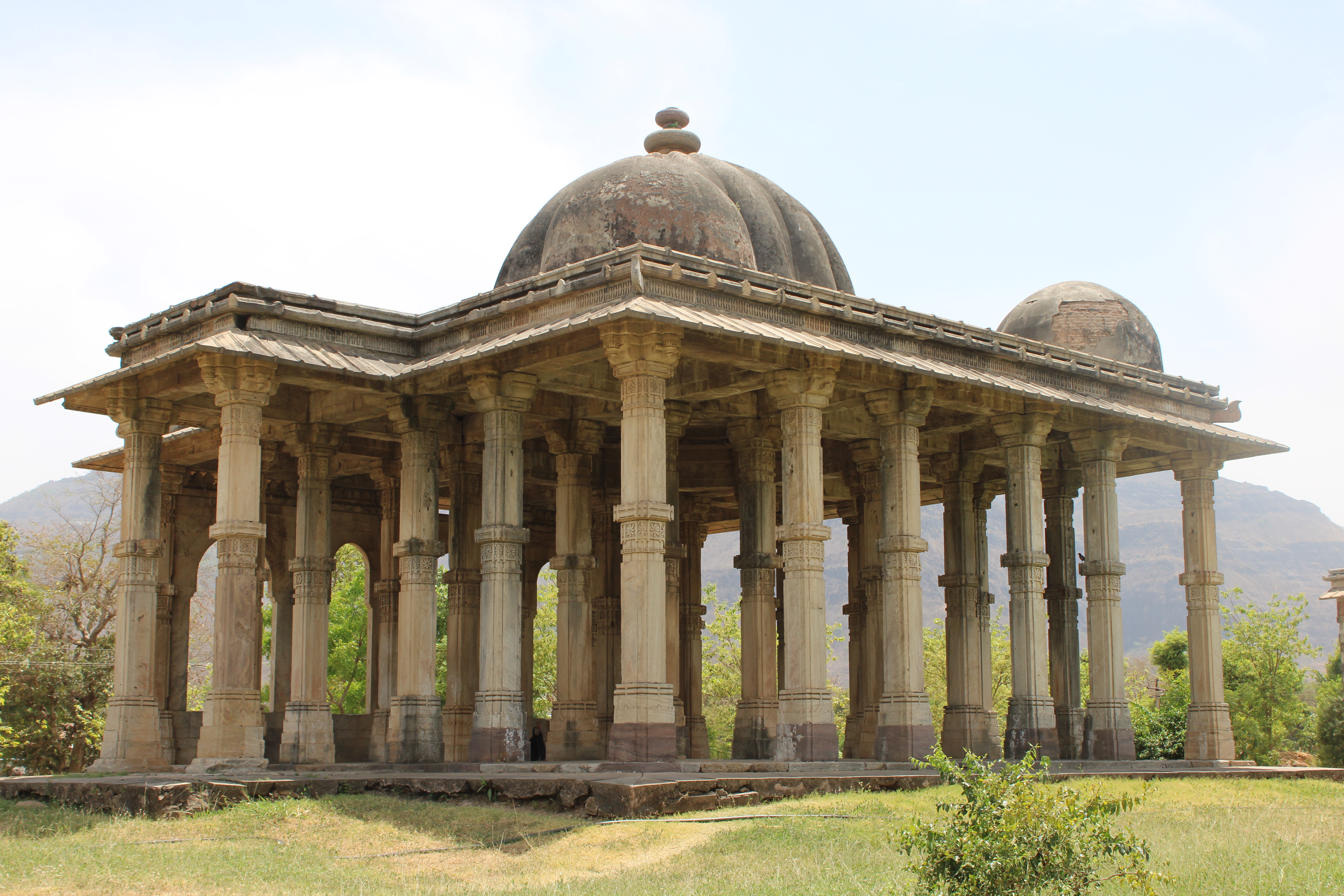 Cenotaph at Kevda Masjid, Champaner