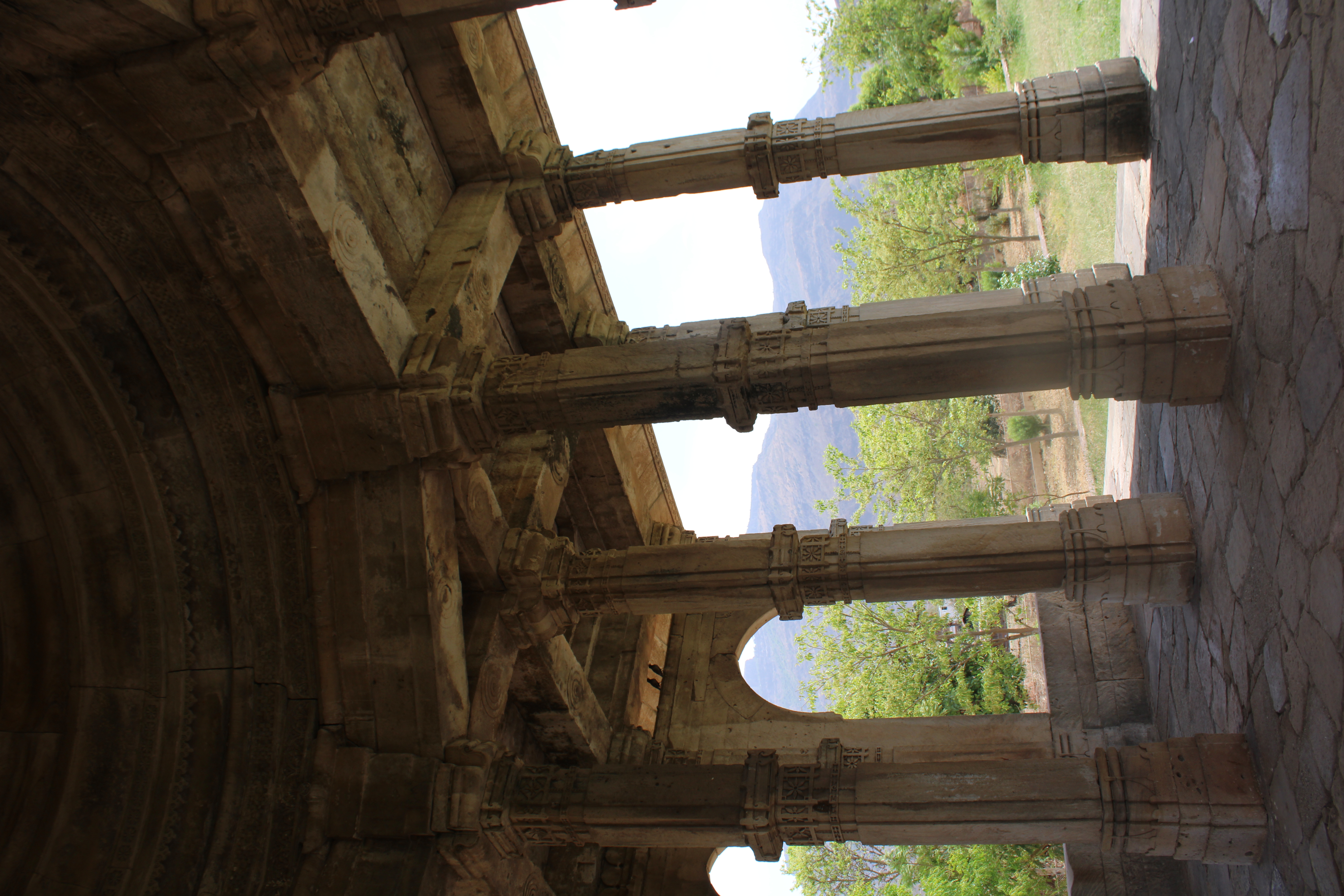 Cenotaph at Kevda Masjid, Champaner