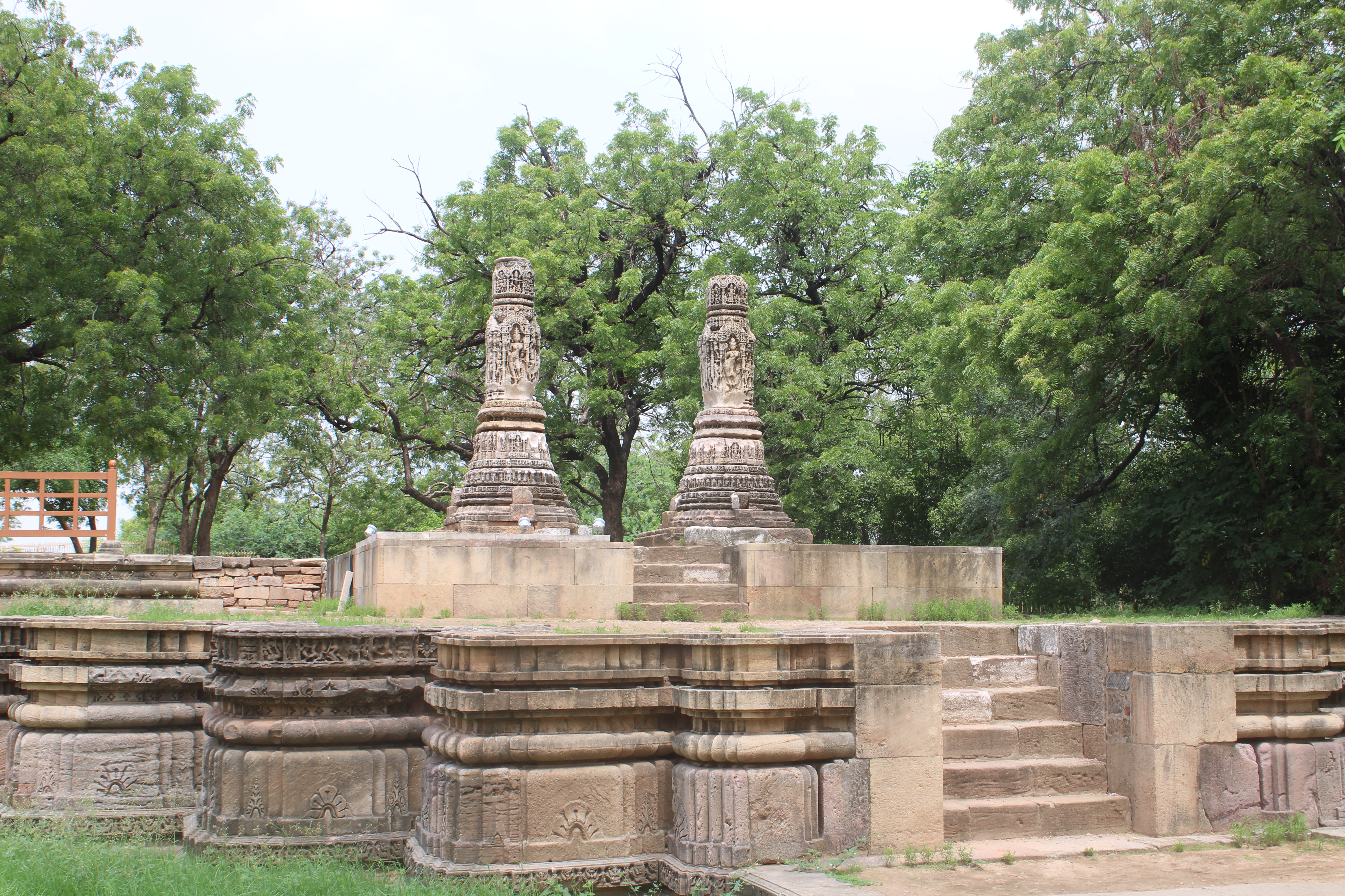 Free-standing Columns on platform, Sun Temple, Modhera