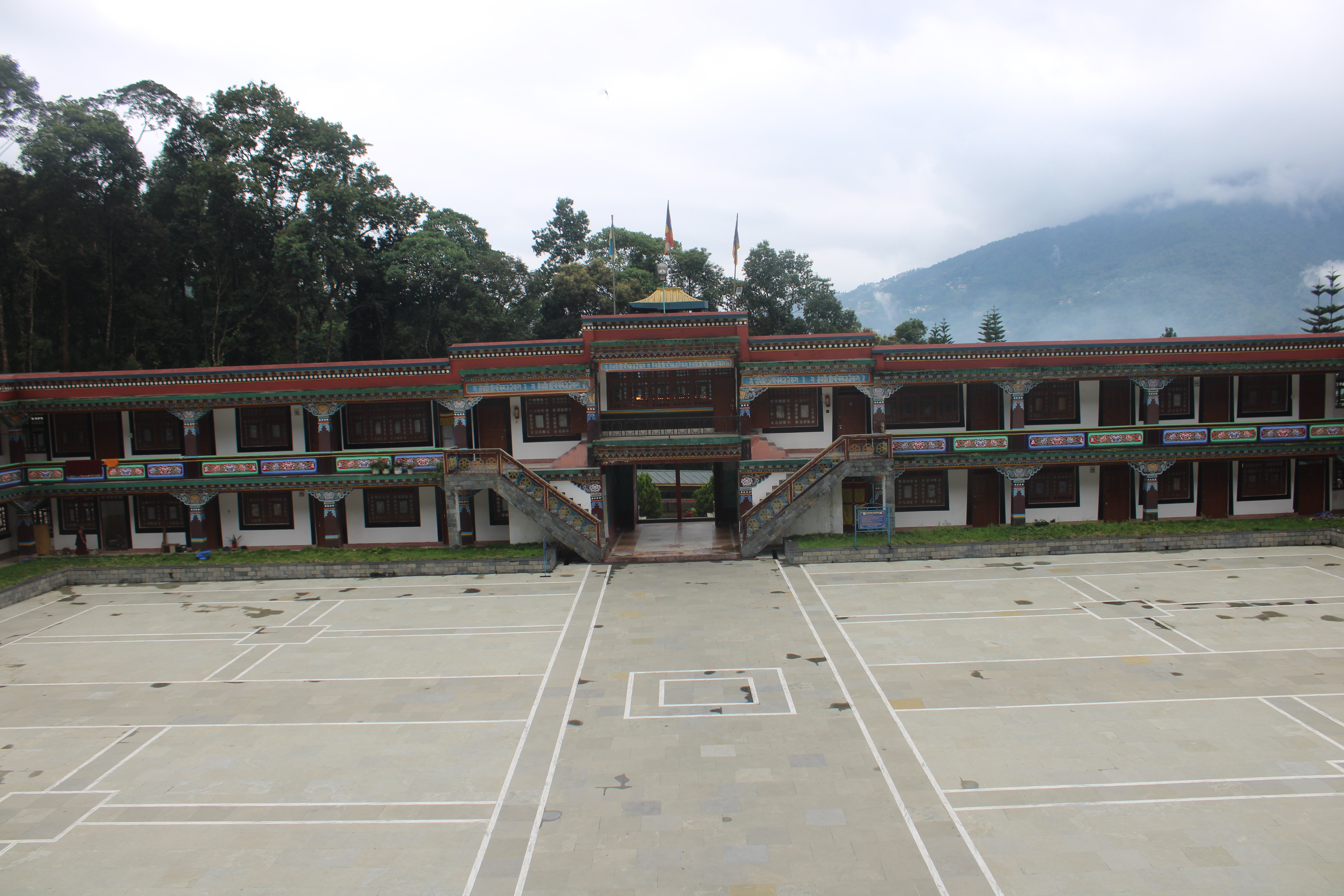 Lingdum Monastery, Ranka