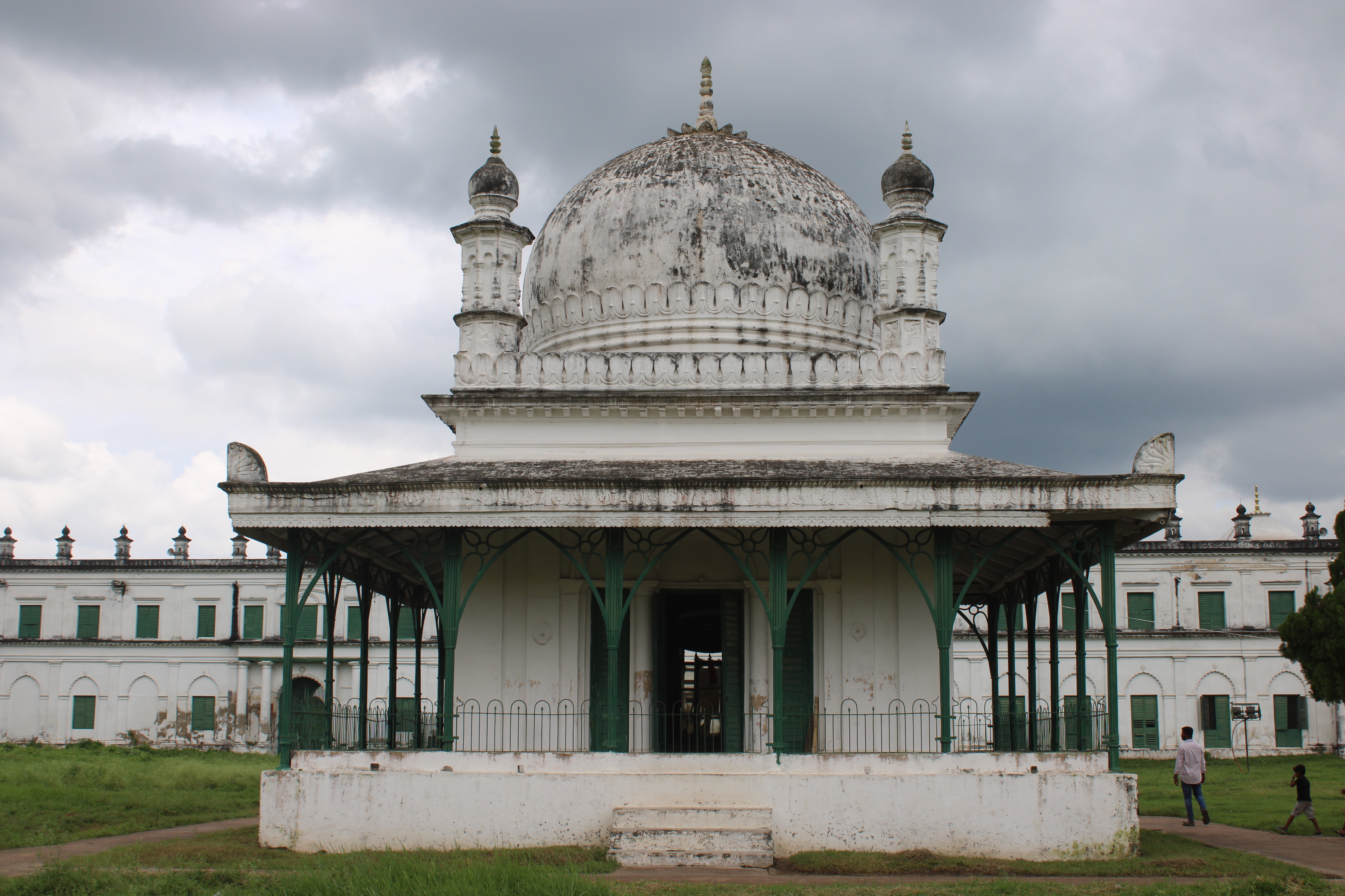 Hazarduari Palace, Murshidabad