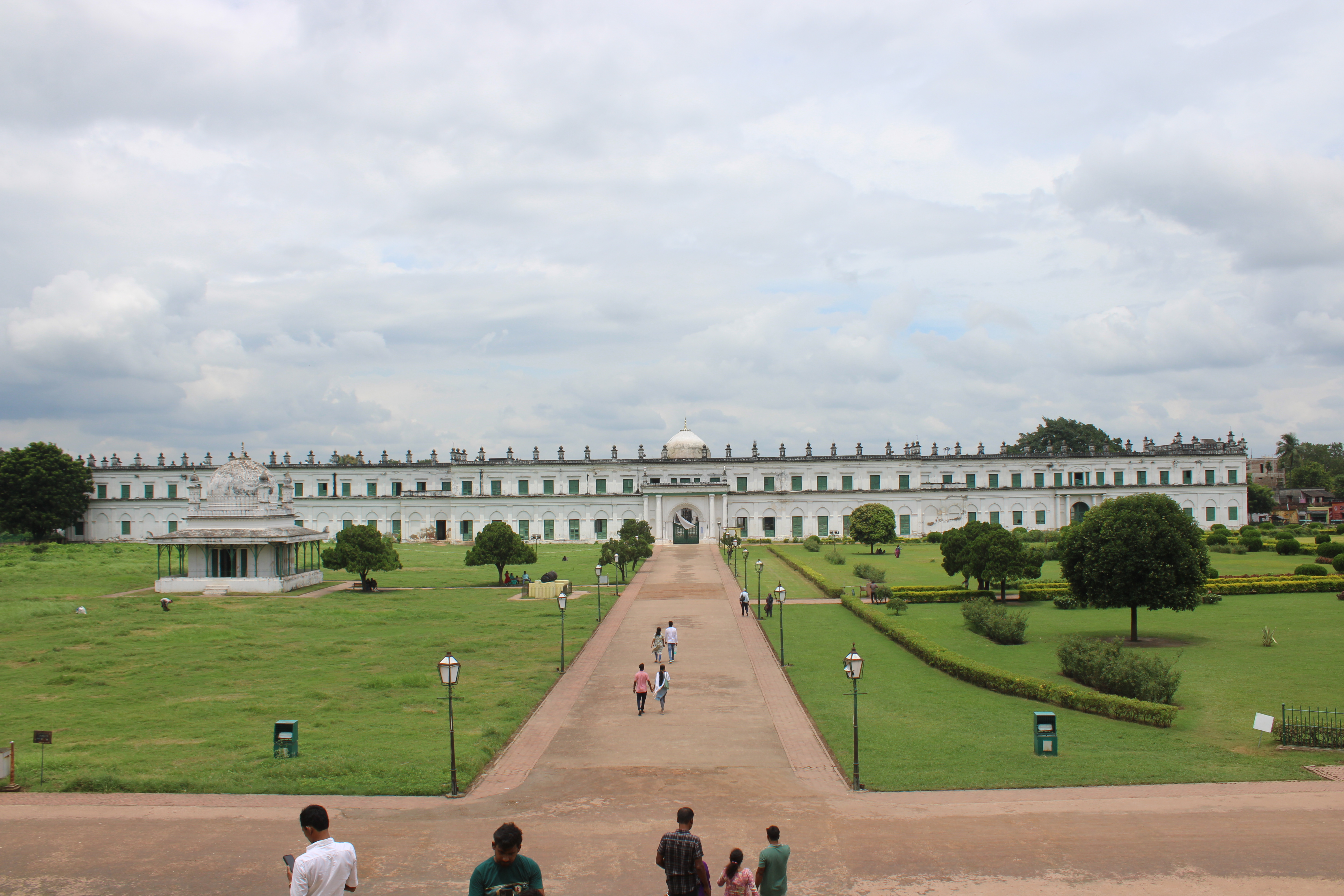 Hazarduari Palace, Murshidabad