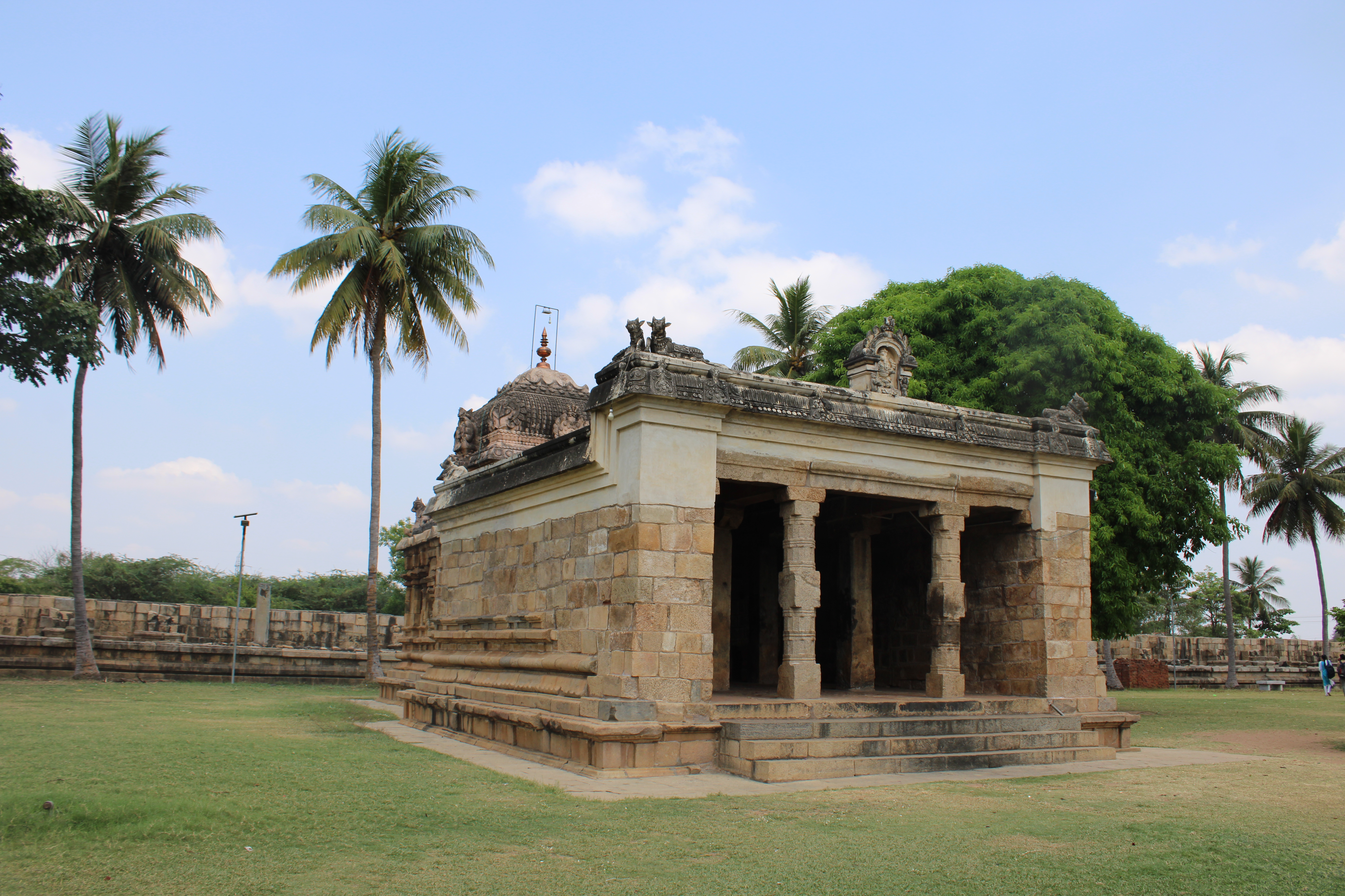 Vinayaka temple, Gangaikonda Cholapuram