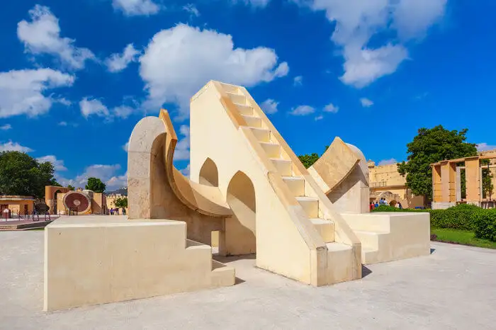 Laghu Samrat Mantra, Jantar Mantar