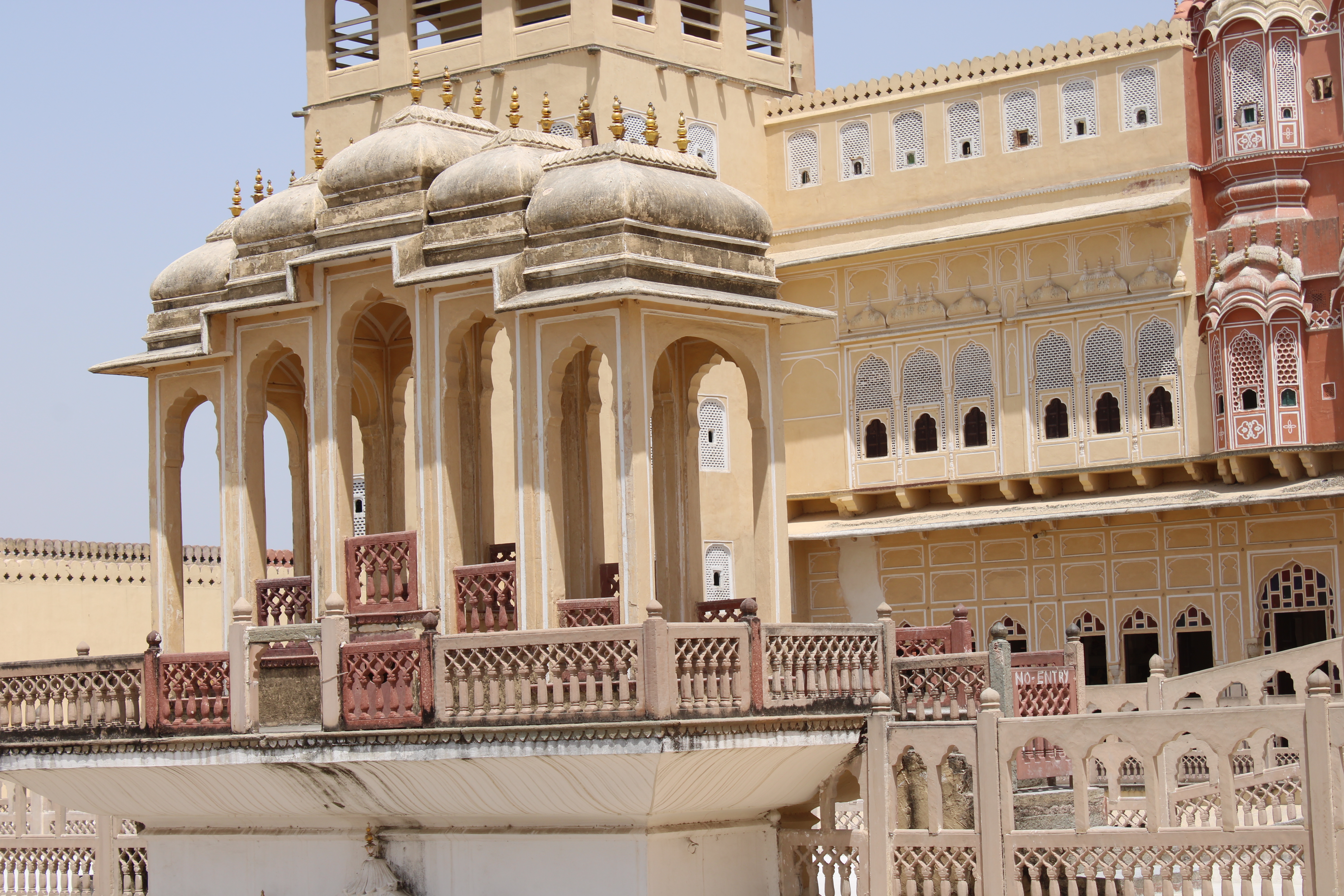 Chandra-pol, Hawa Mahal