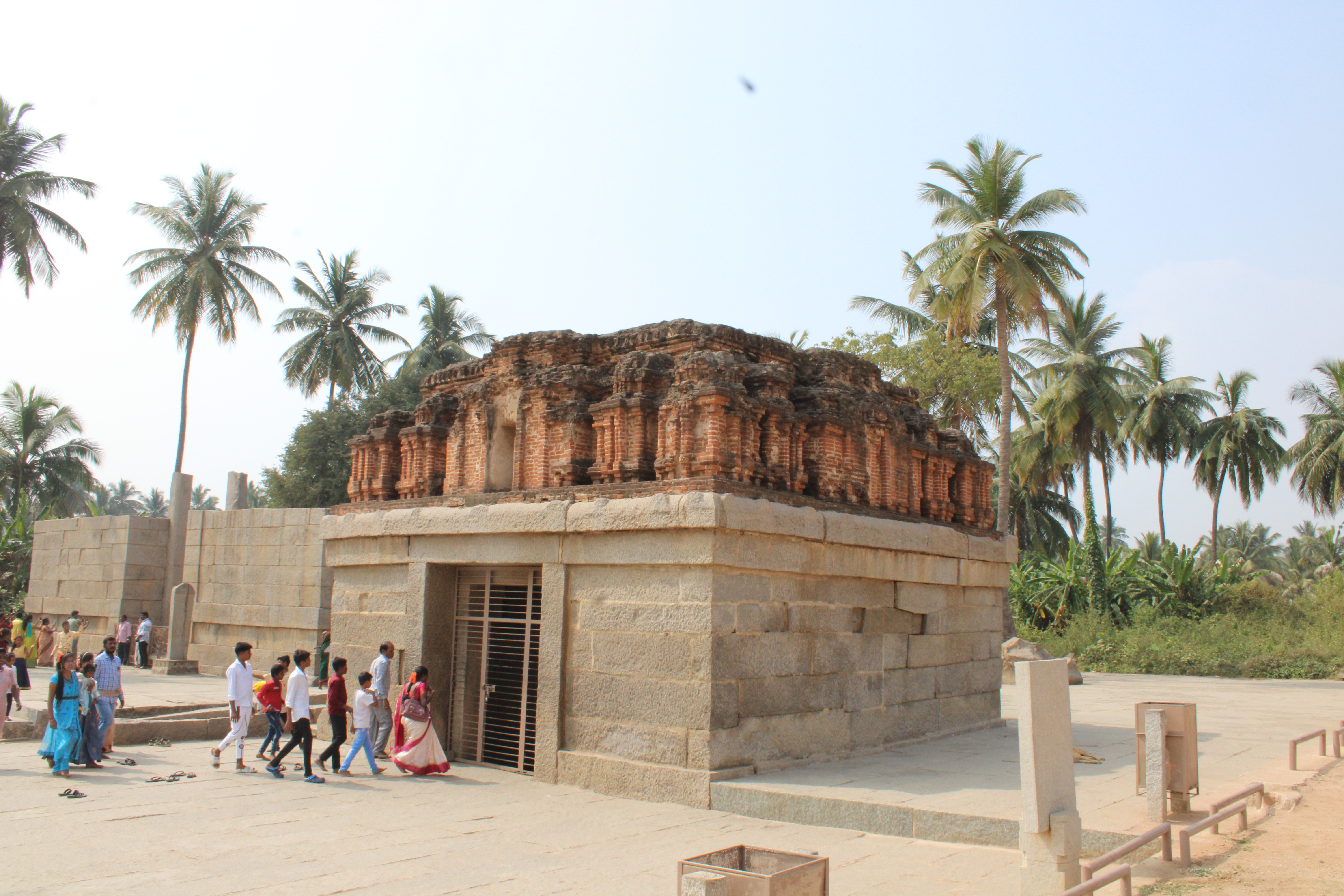 Badavalinga Temple