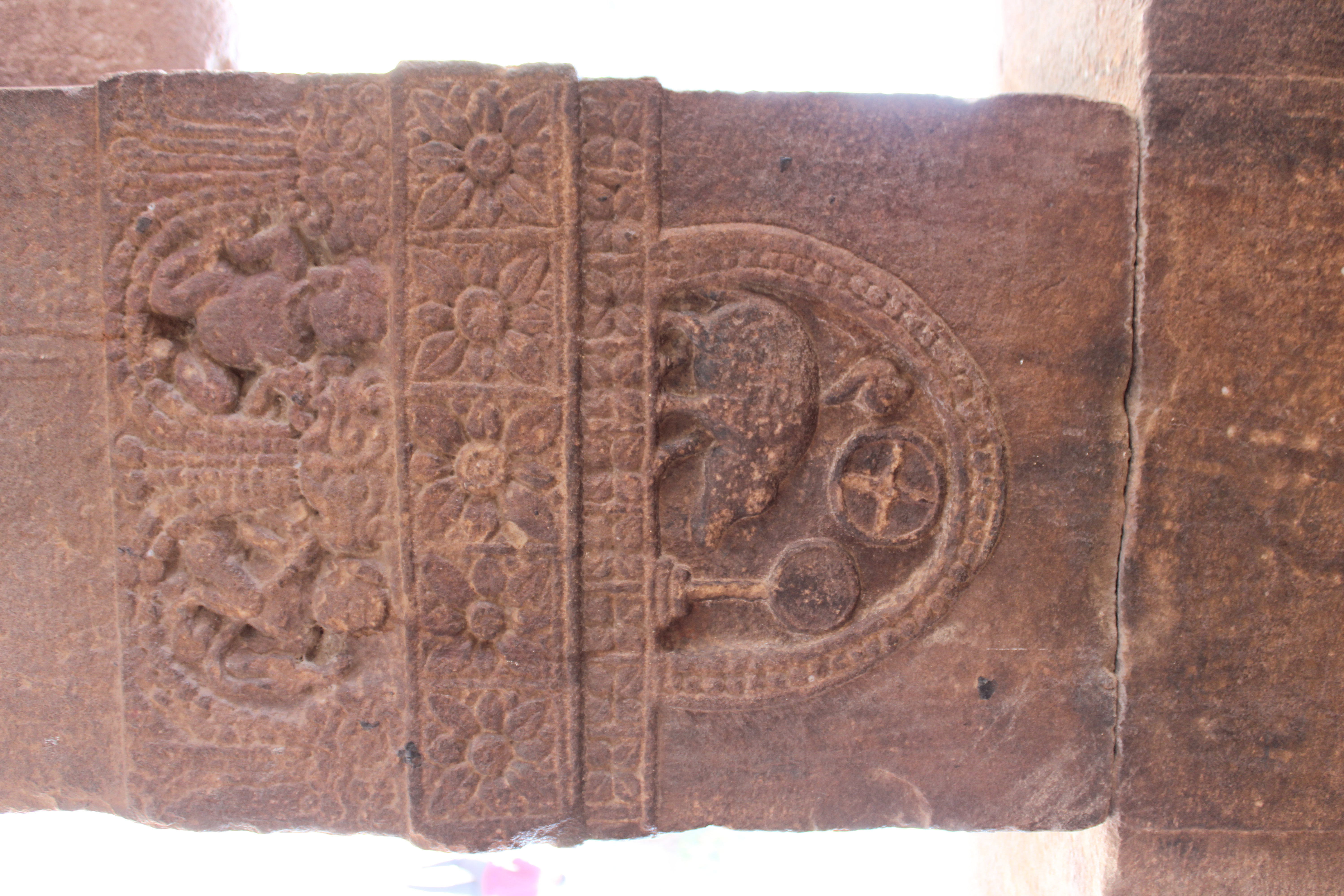 Royal Insignia, Mallikarjuna Temple Complex, Aihole