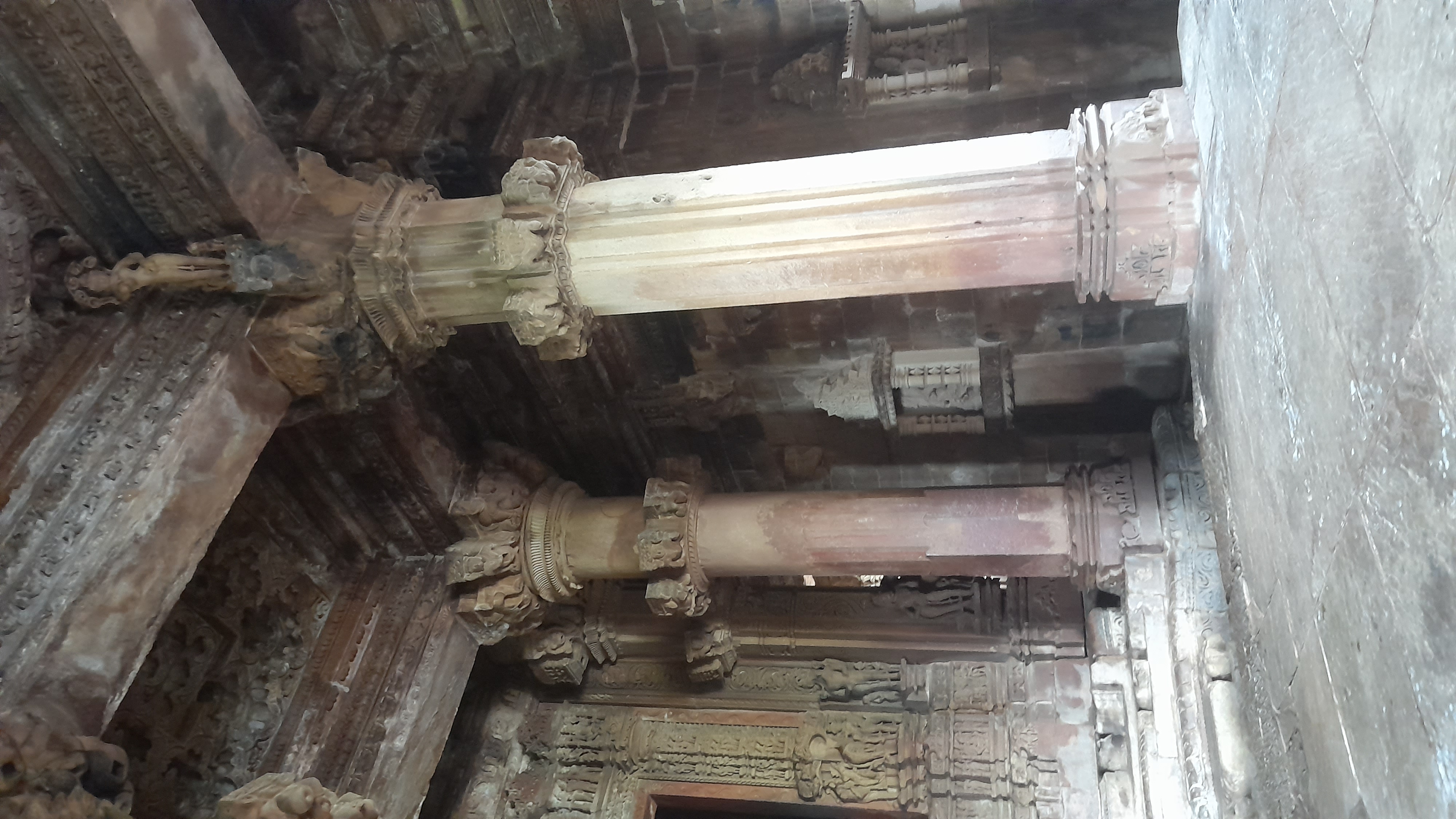 Kandariya Mahadeo Temple, Khajuraho