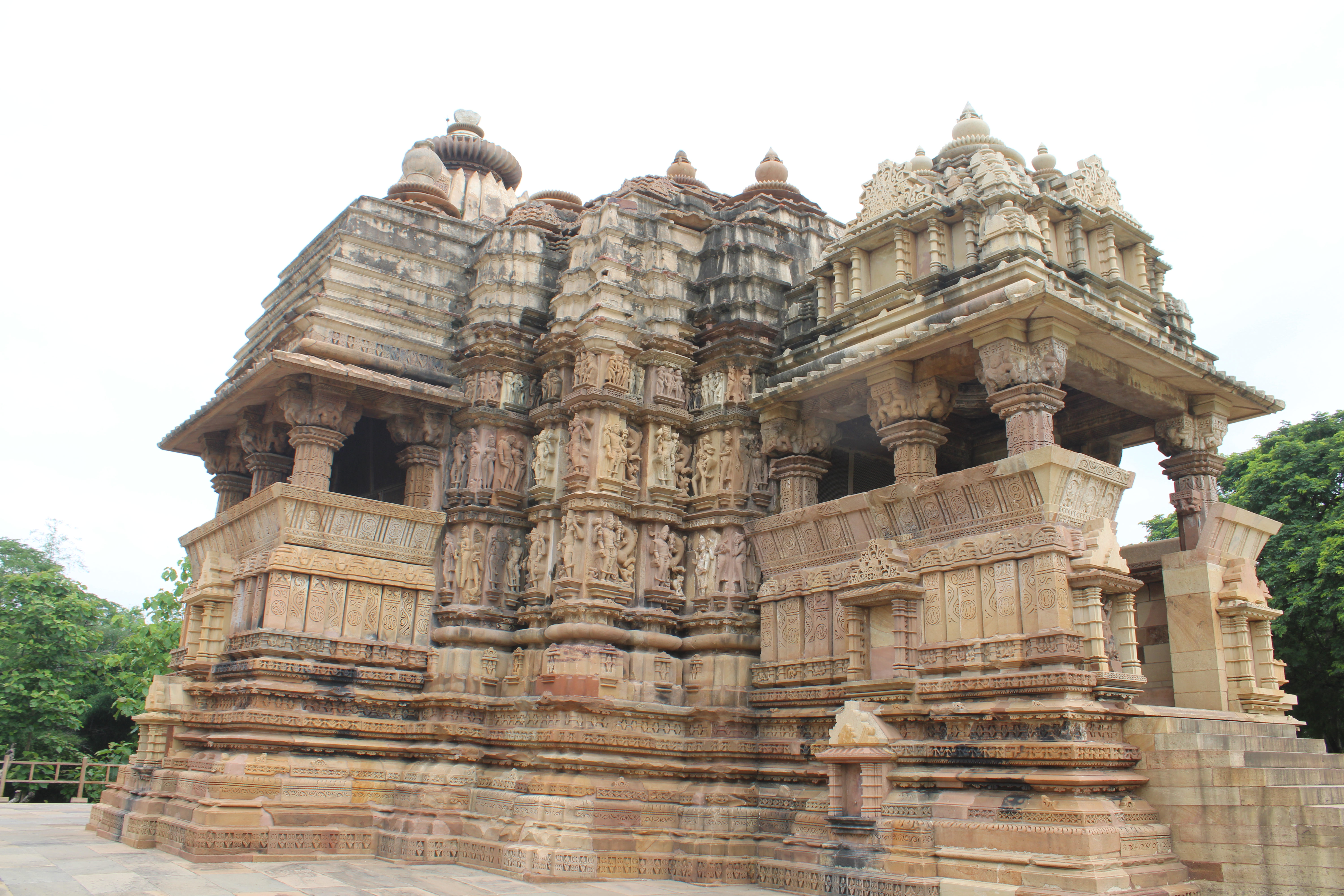 Jagadmbi Temple, Khajuraho