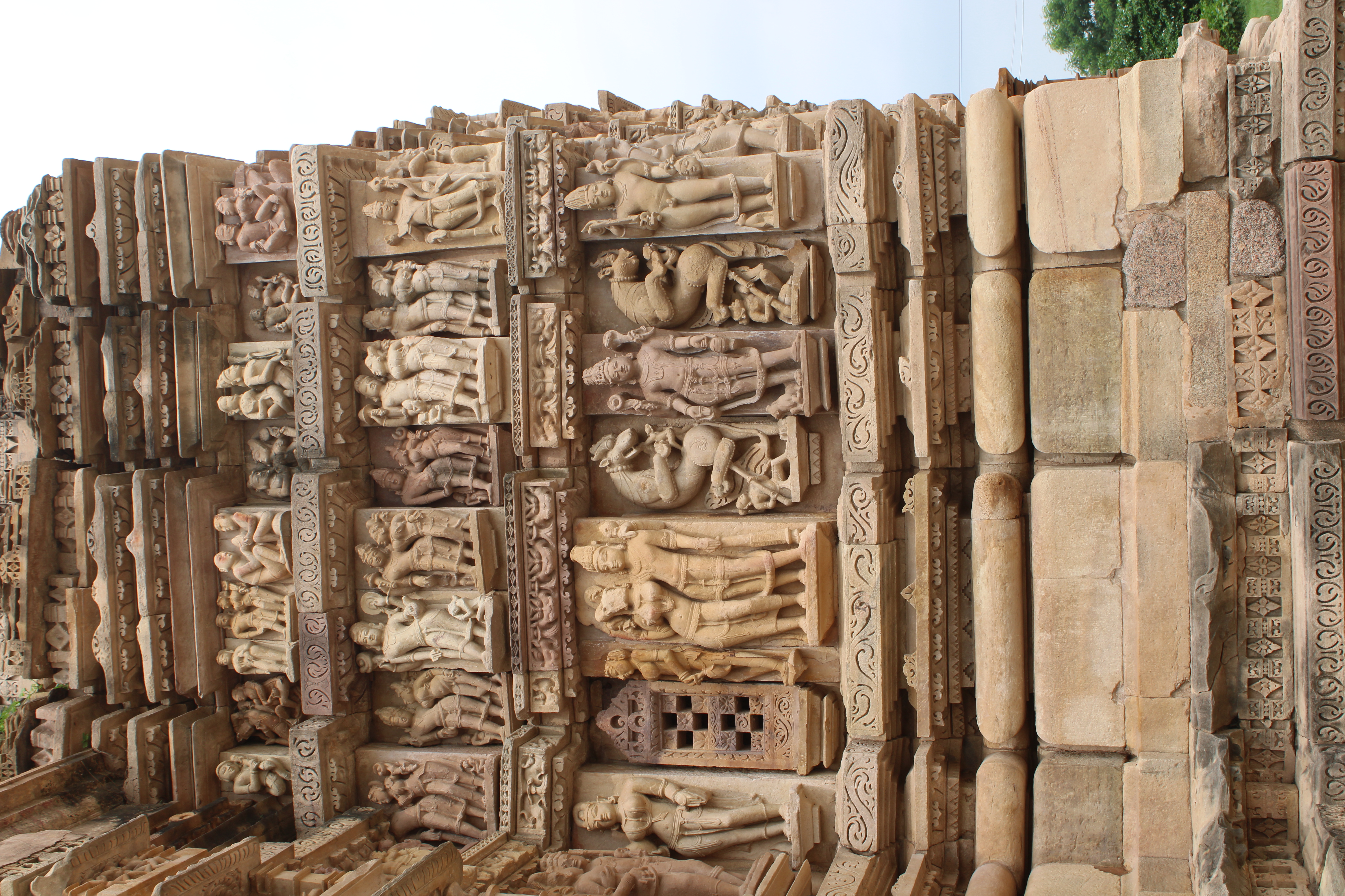 Parshvanath Temple, Khajuraho