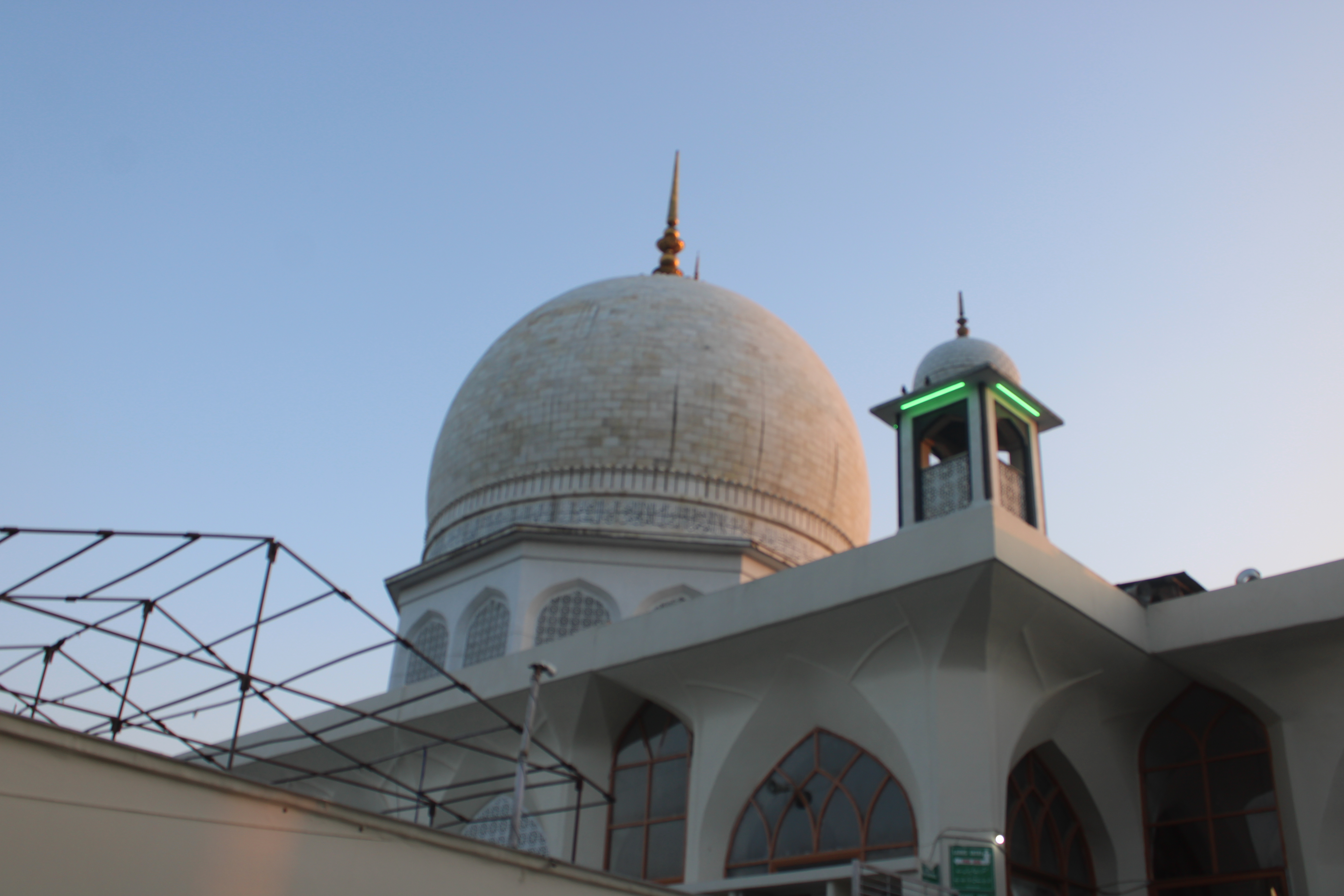 Hazrat Bal Dargah, Srinagar