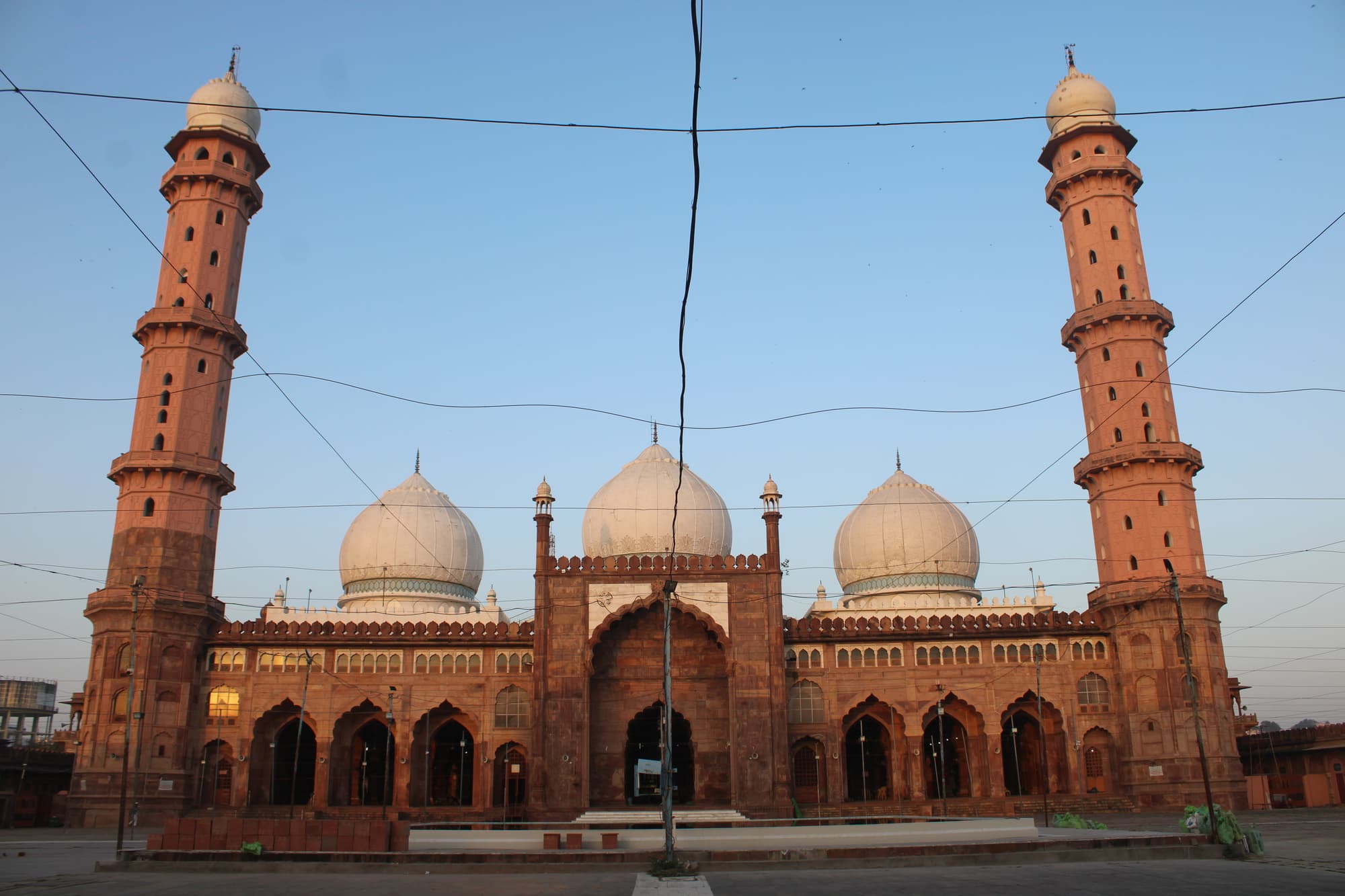 Taj-ul-Masjid