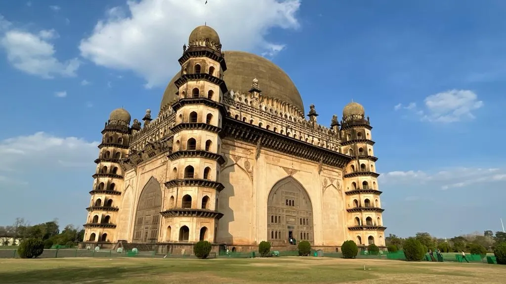 Gol Gumbaz