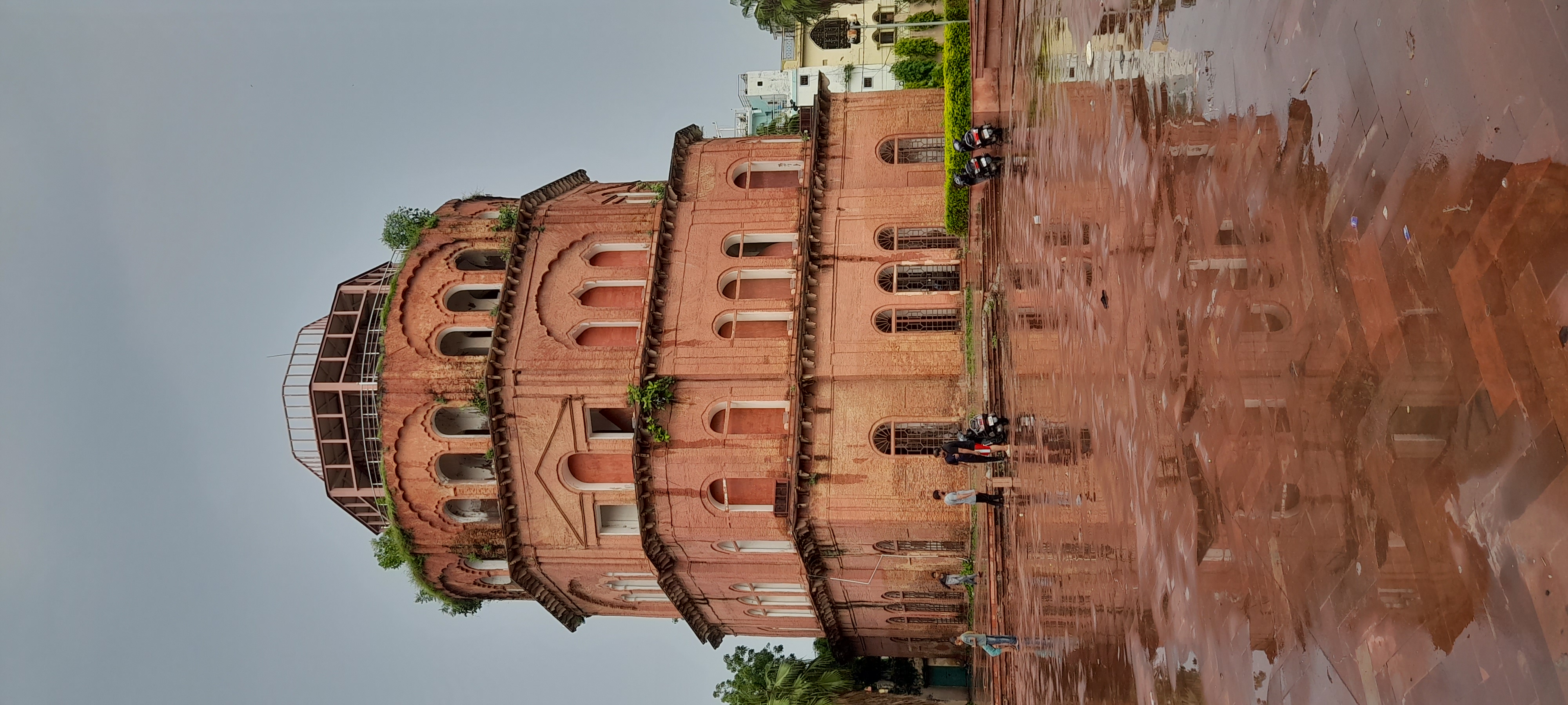 Satkhanda Tower, Lucknow