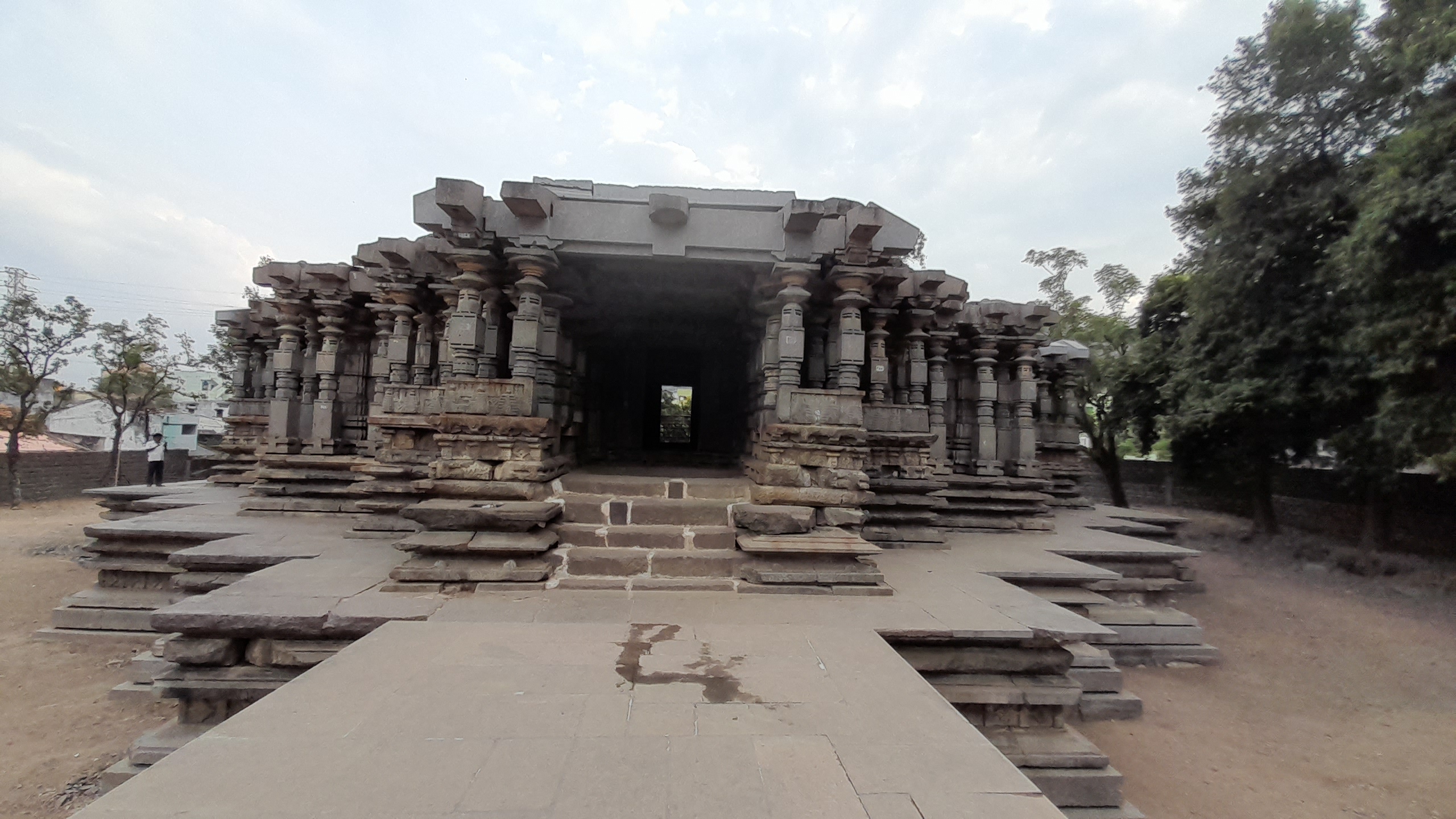 Pavilion of Thousand Pillar Temple