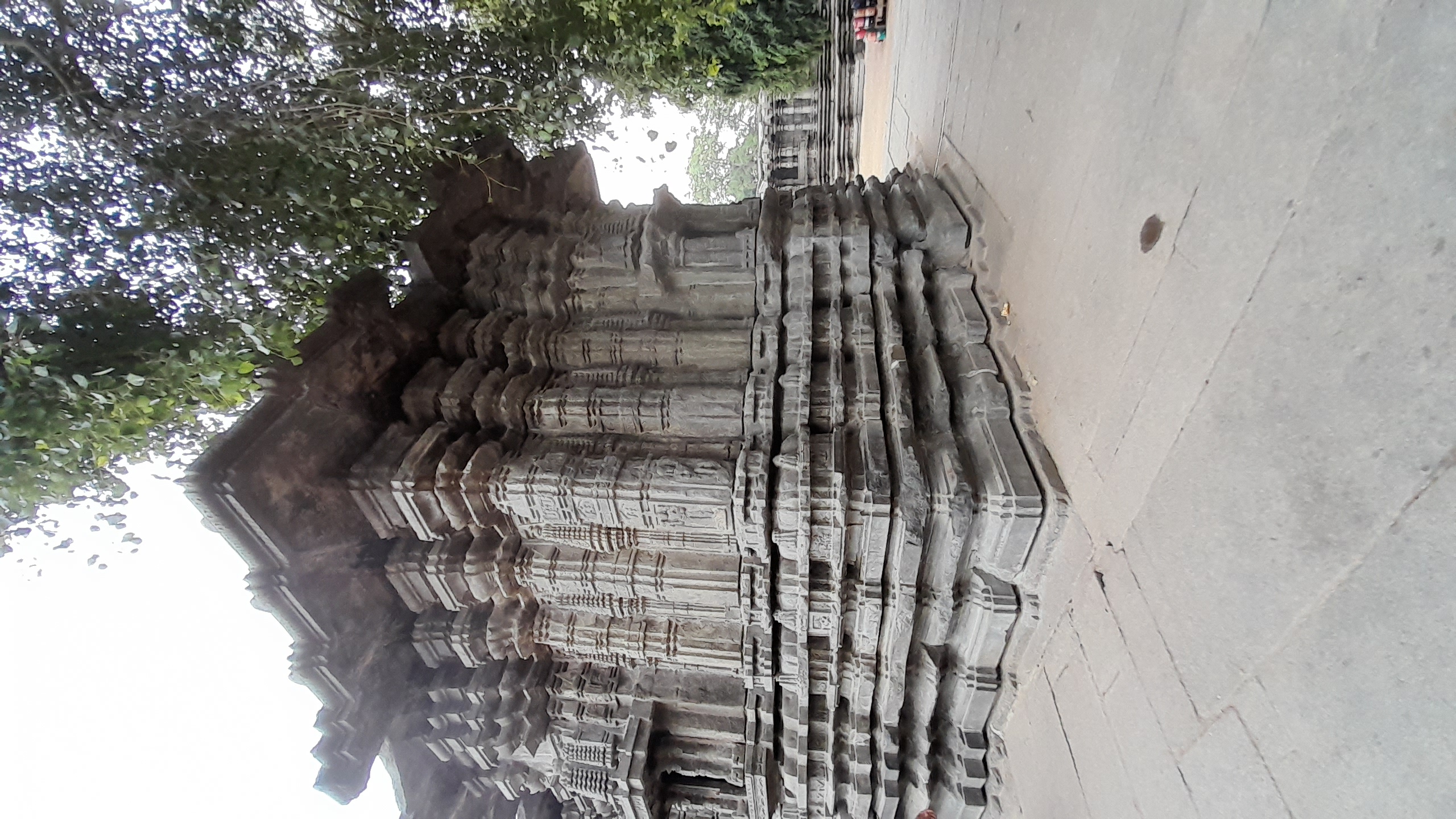 Thousand Pillar Temple