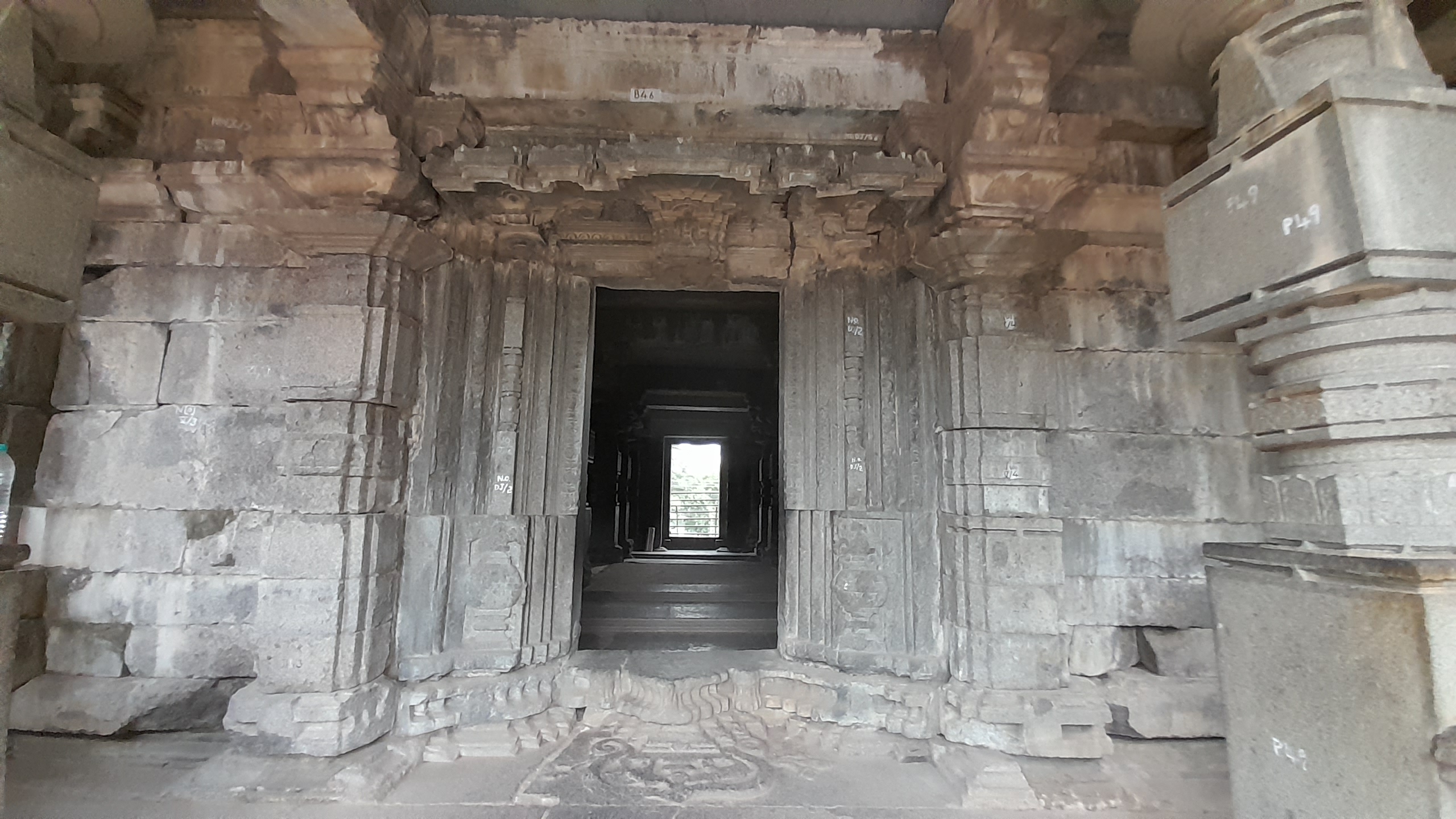 Pavilion of Thousand Pillar Temple