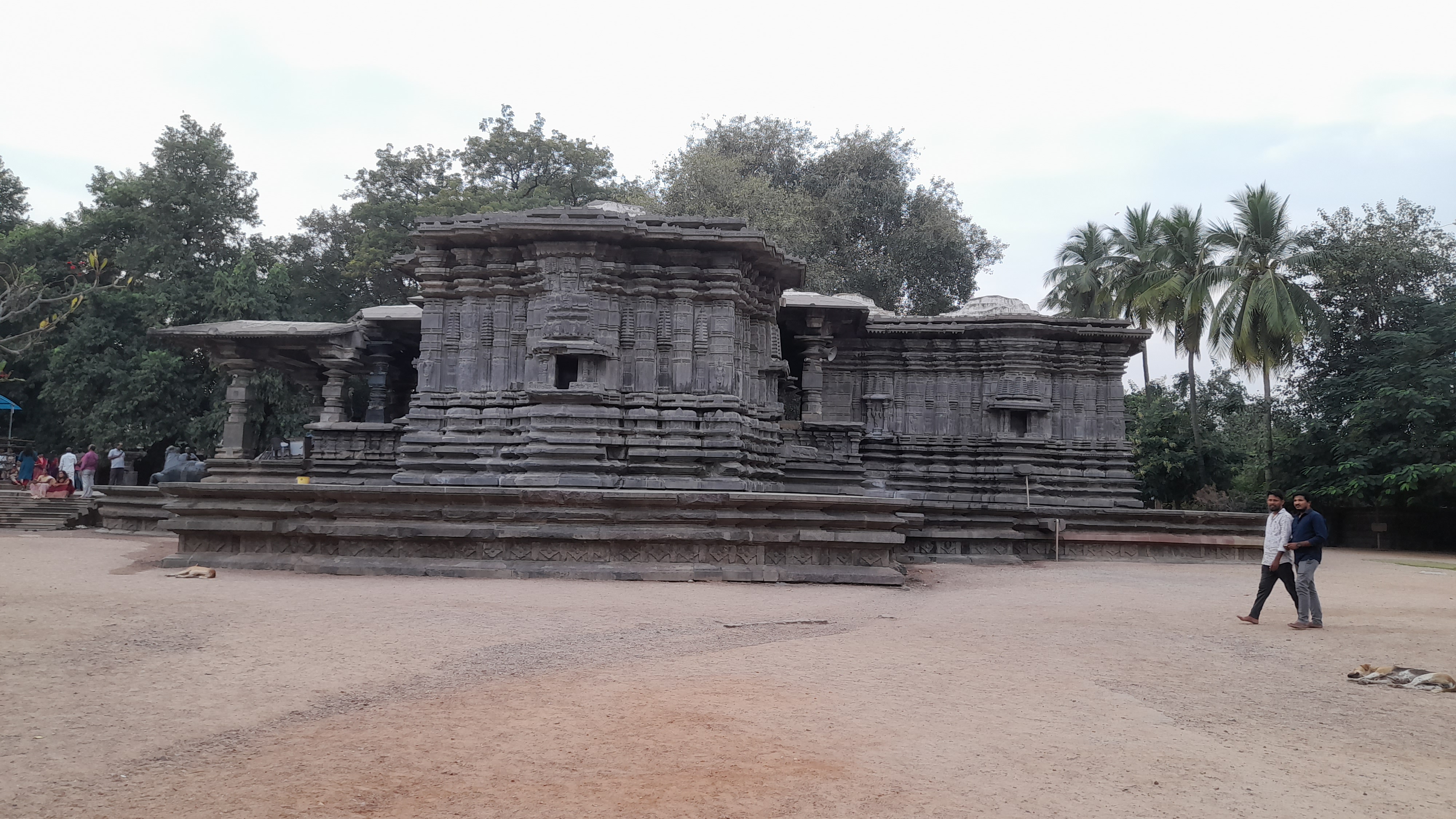 Thousand Pillar Temple