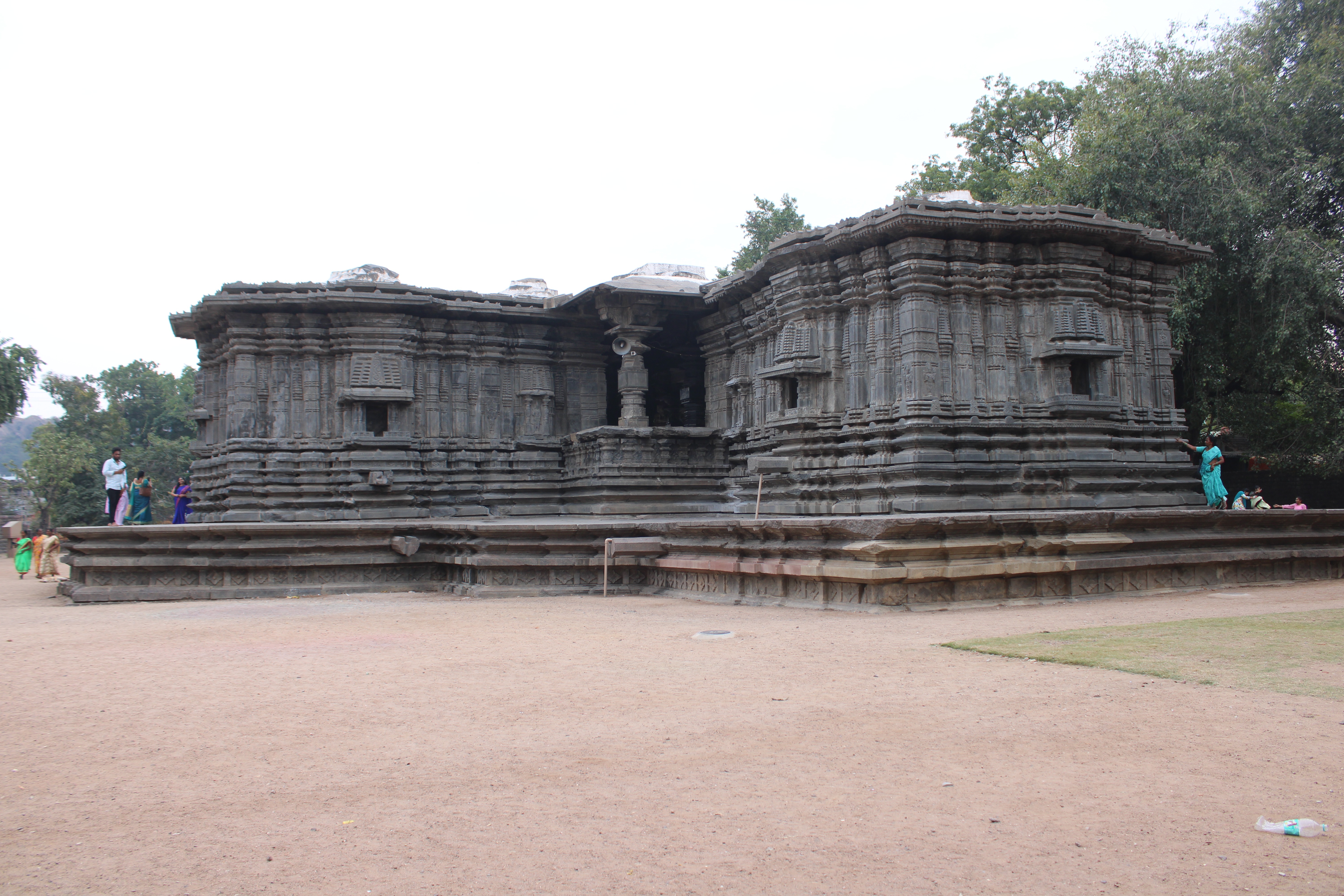 Thousand Pillar Temple