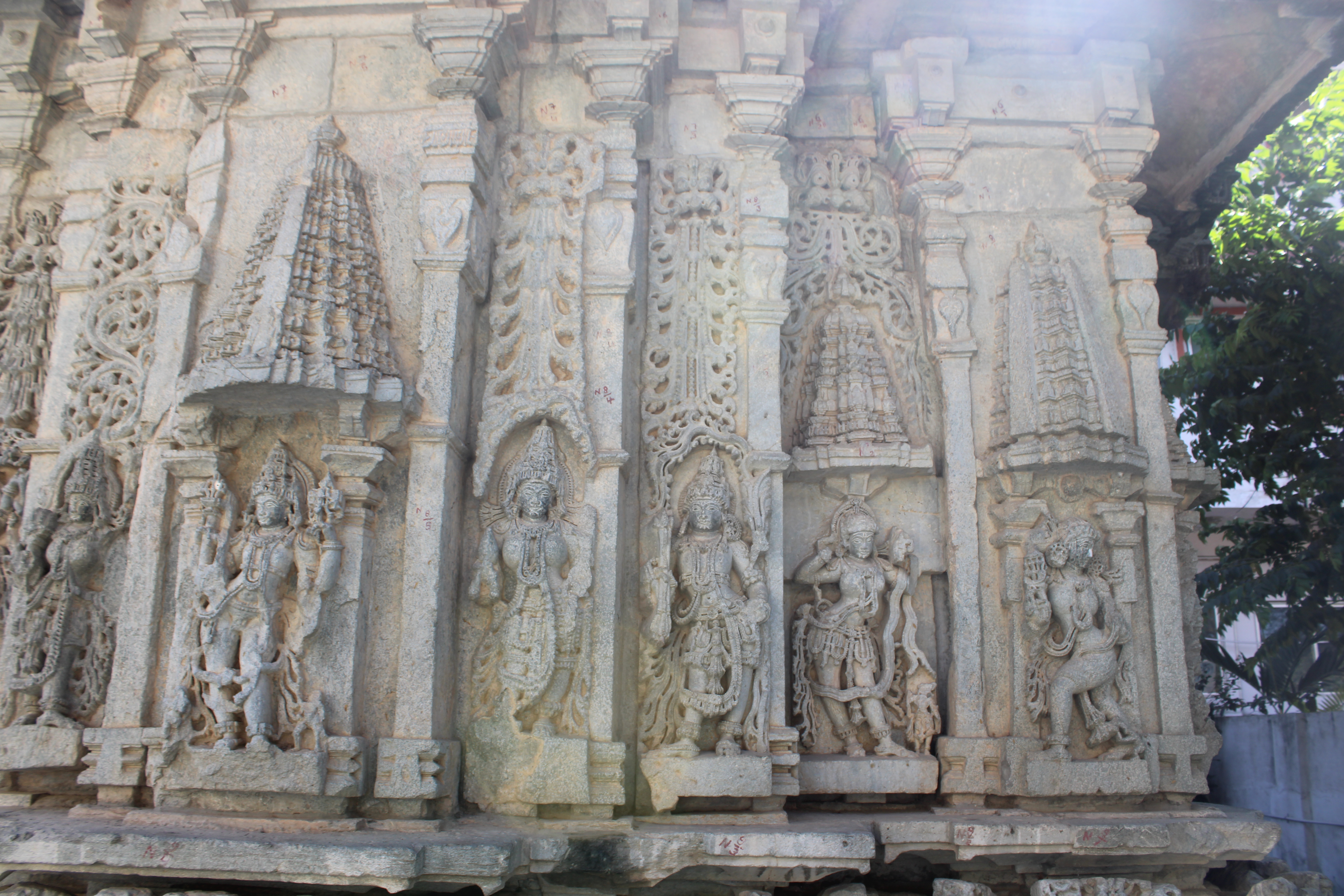 Pathaleshwara Temple, Belur
