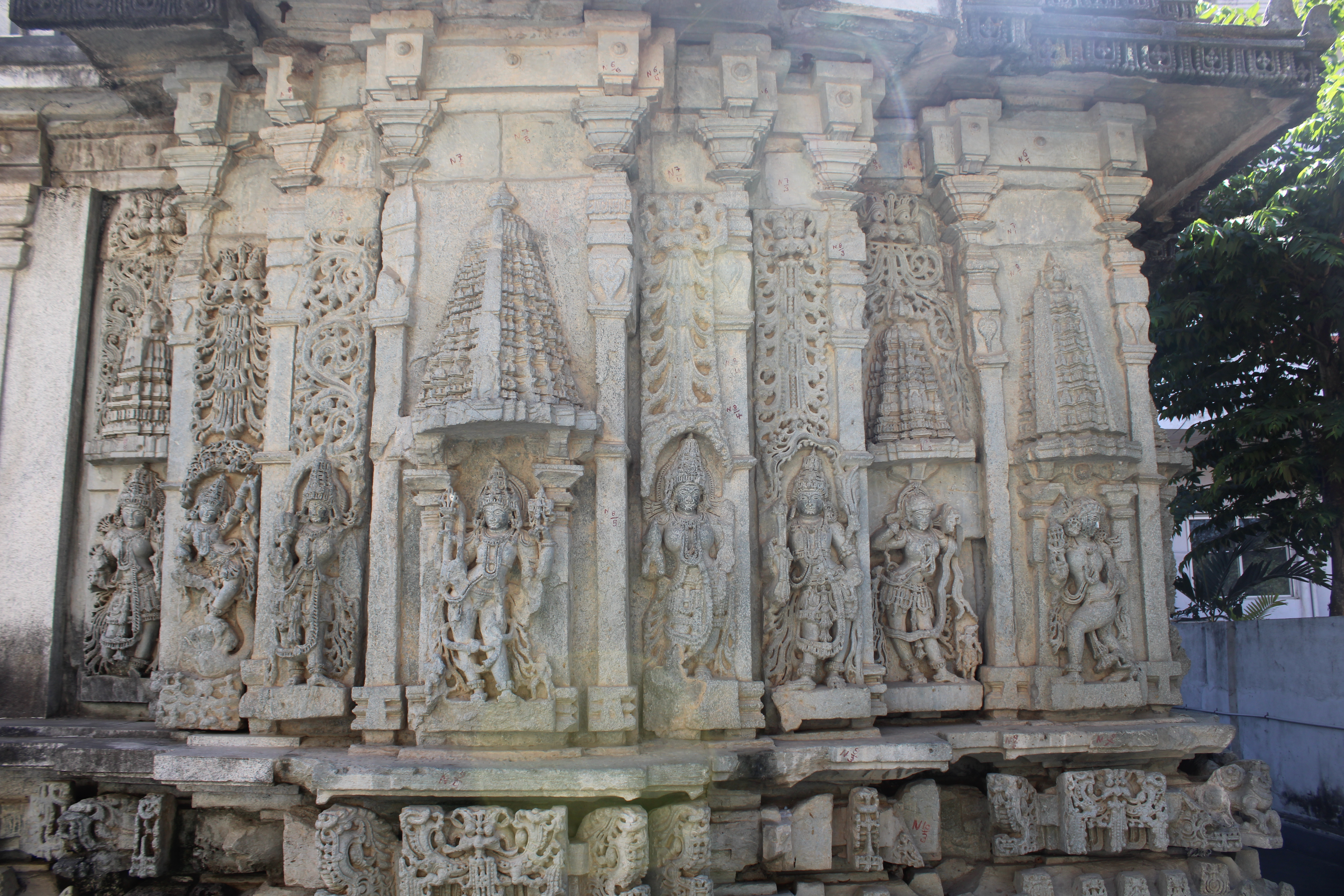 Pathaleshwara Temple, Belur